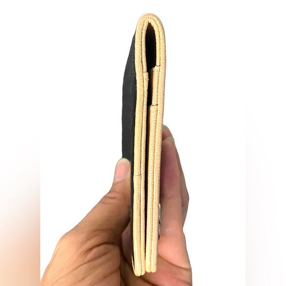 Chanel Leather Checkbook/Bifold with COA (0101) - Picture 2 of 6